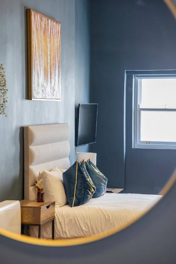 Apartmán Morden Studio Flat Moments Away From Brighton Seafront Exteriér fotografie